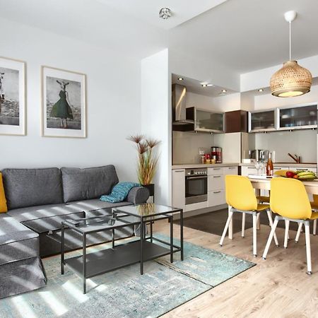 City Center Apartament Parking By Impero Poznan Dış mekan fotoğraf