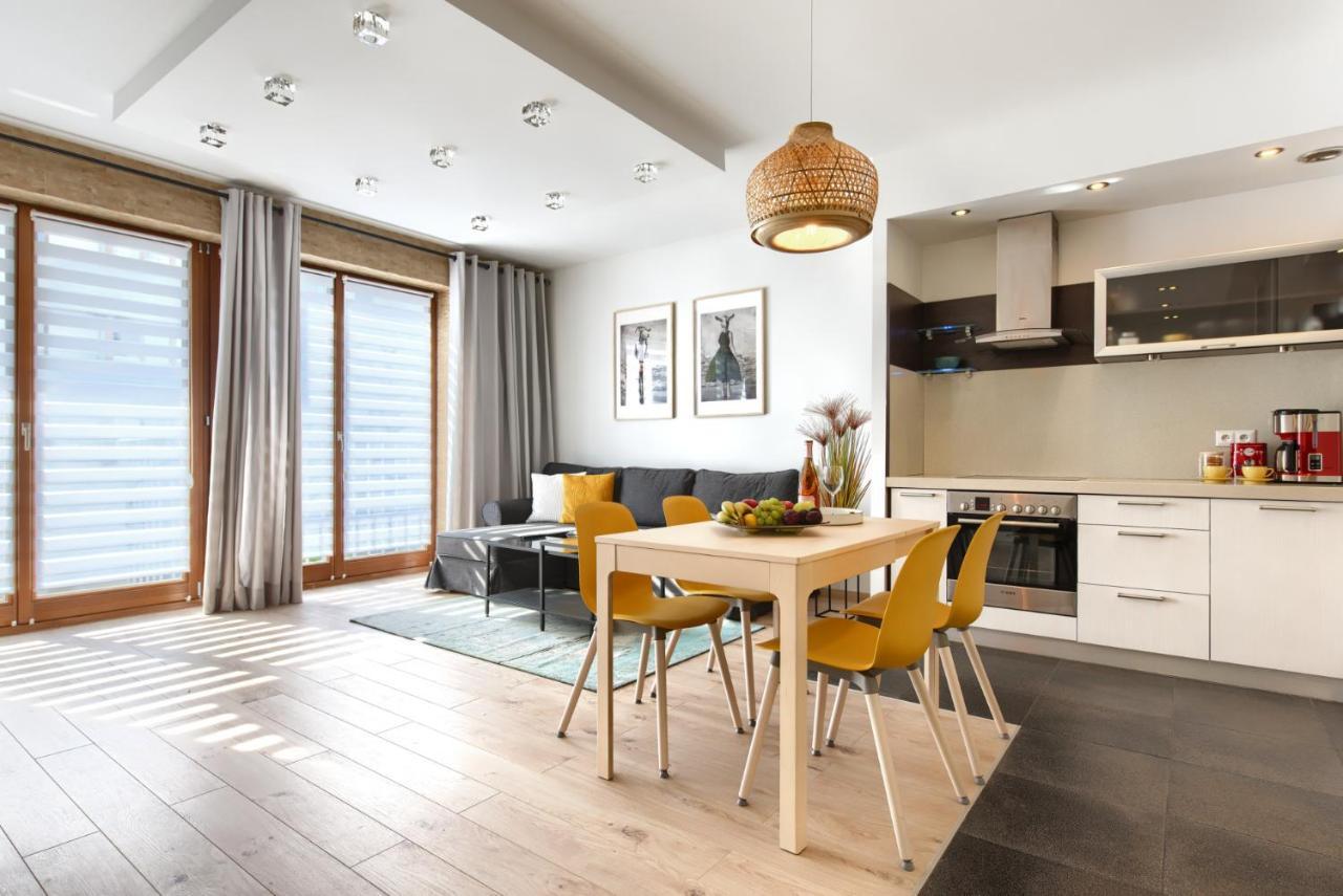 City Center Apartament Parking By Impero Poznan Dış mekan fotoğraf