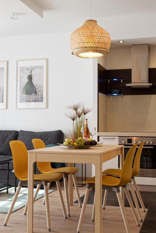 City Center Apartament Parking By Impero Poznan Dış mekan fotoğraf